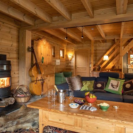 Les Avernas En Bas Romantic Getaway Lierneux 外观 照片